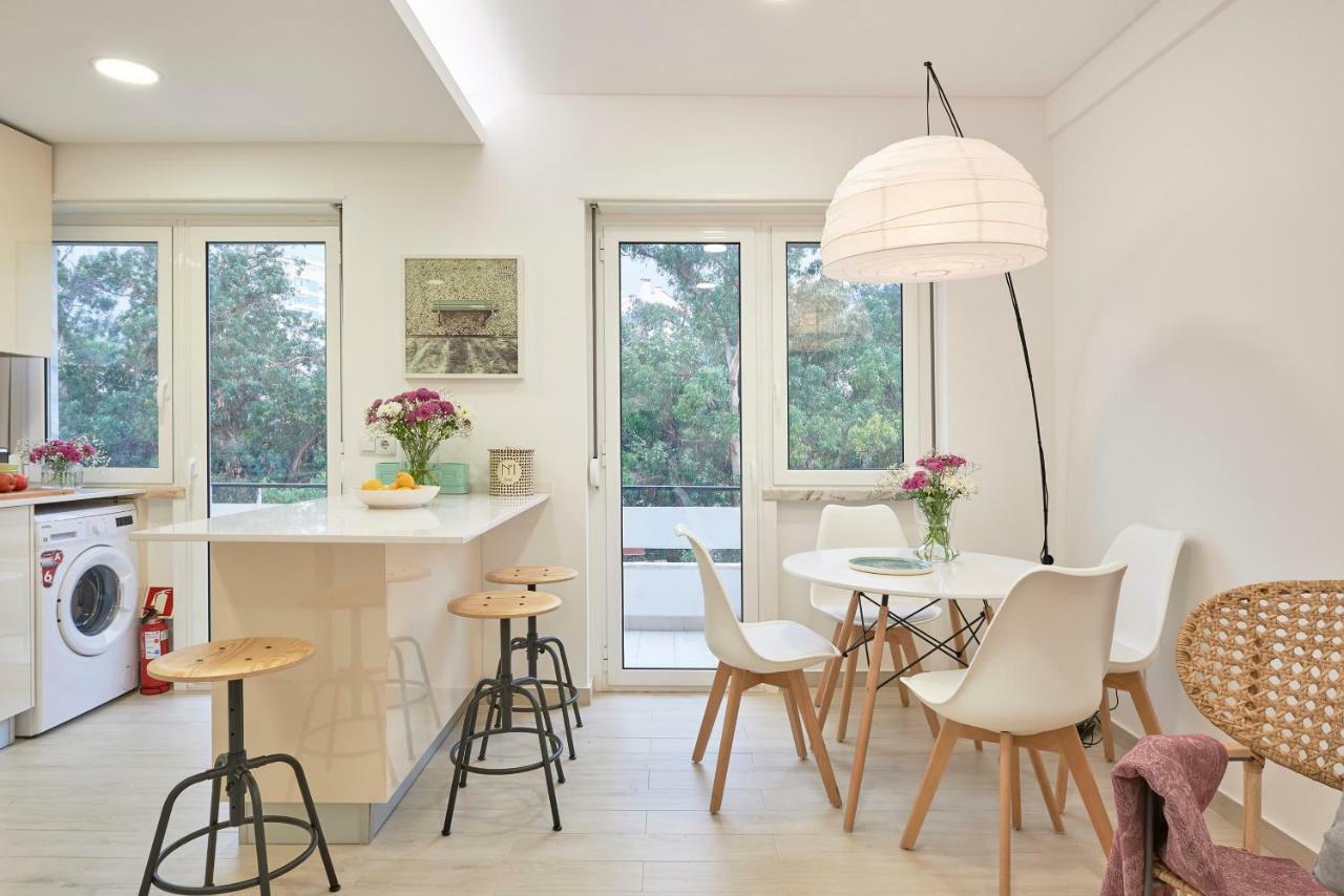 Light Apartment With Amazing Balcony, By Timecooler Lissabon Exterior foto